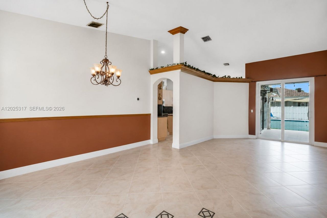 13404 NW 13th St, Pembroke Pines, FL 33028 Photo
