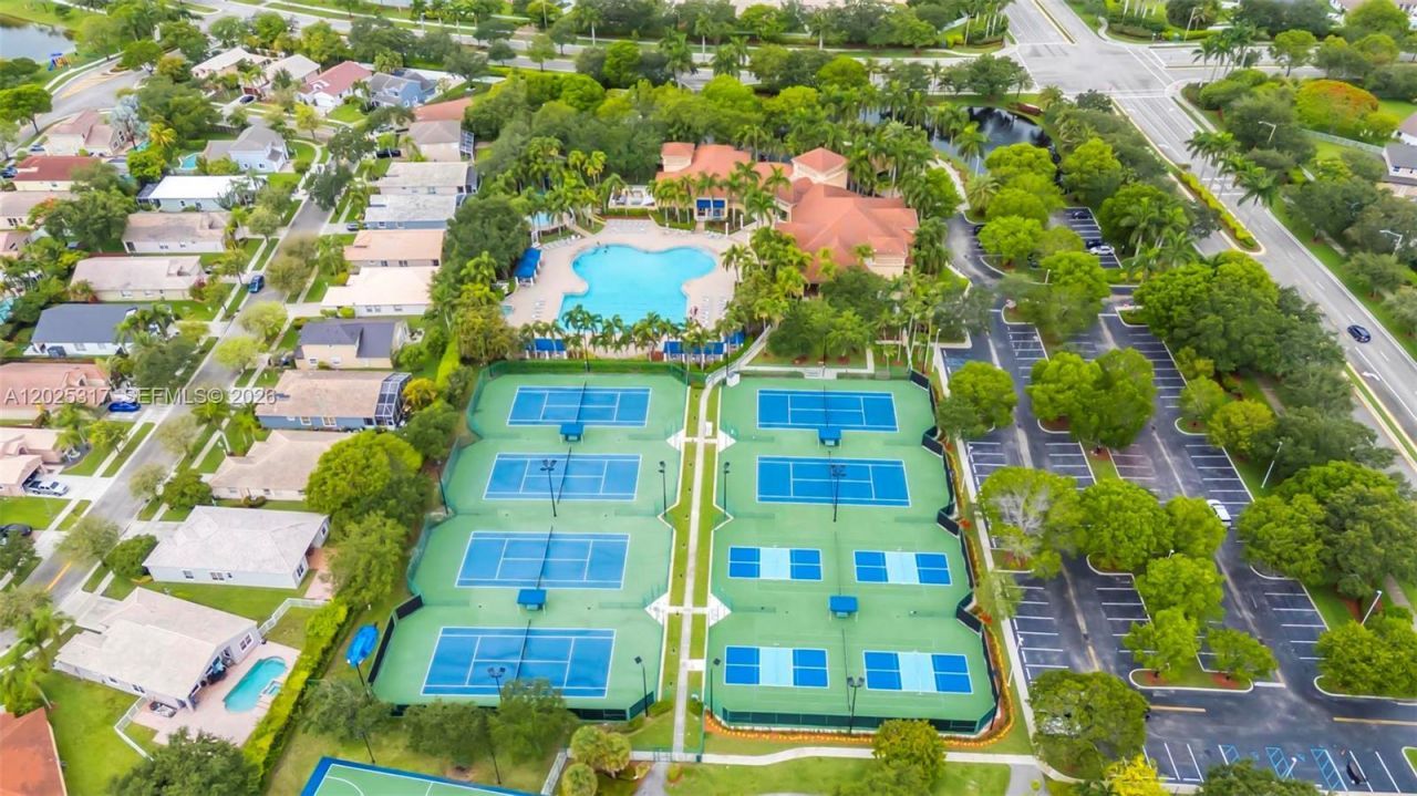 13404 NW 13th St, Pembroke Pines, FL 33028 Photo