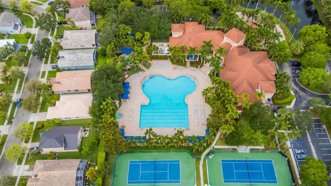 13404 NW 13th St, Pembroke Pines, FL 33028 Photo