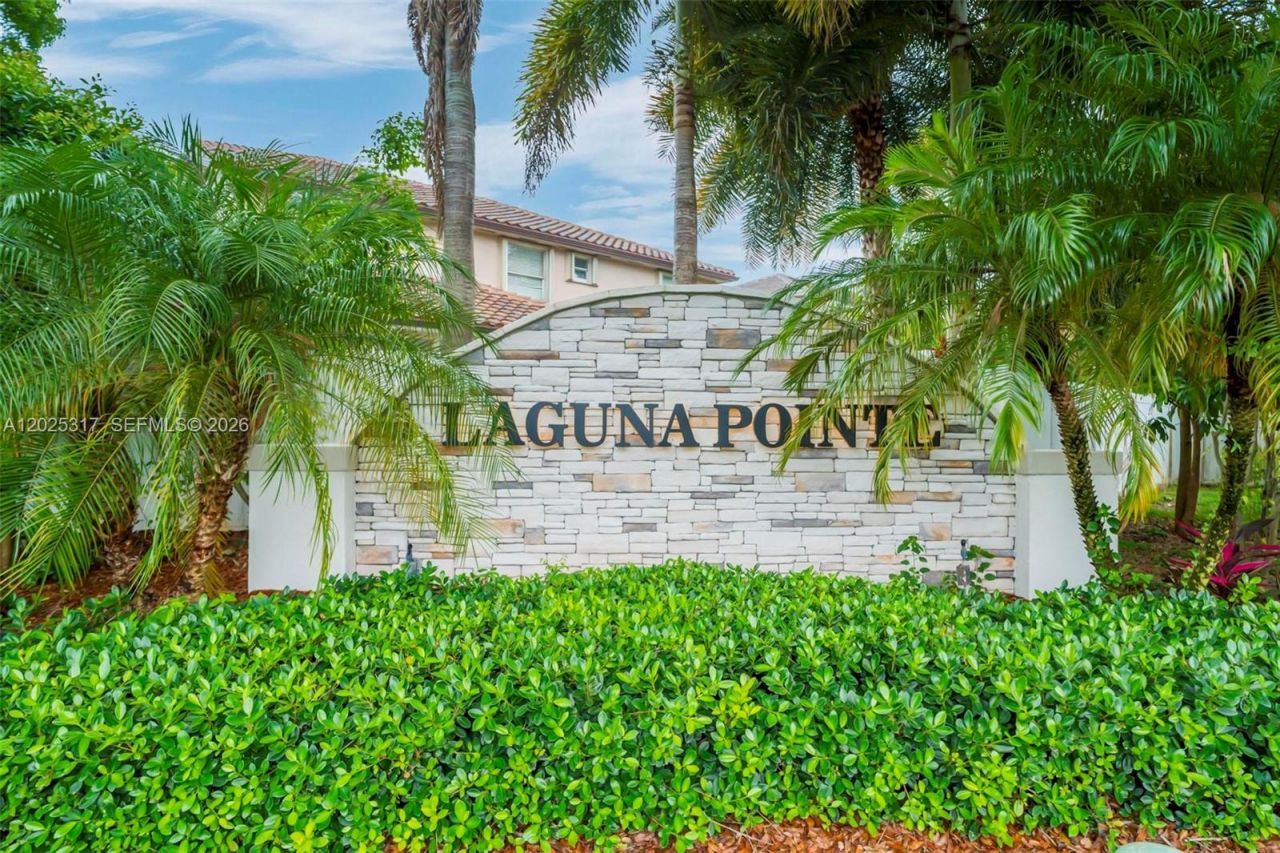 13404 NW 13th St, Pembroke Pines, FL 33028 Photo