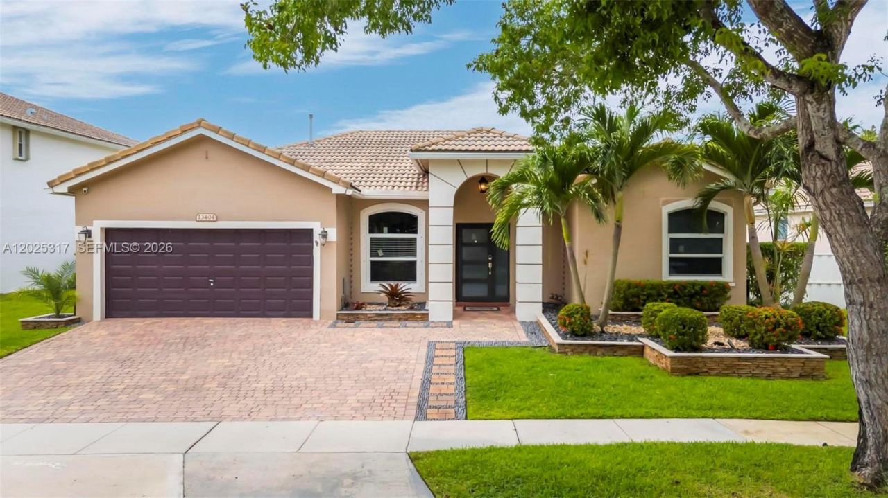 13404 NW 13th St, Pembroke Pines, FL 33028 Photo