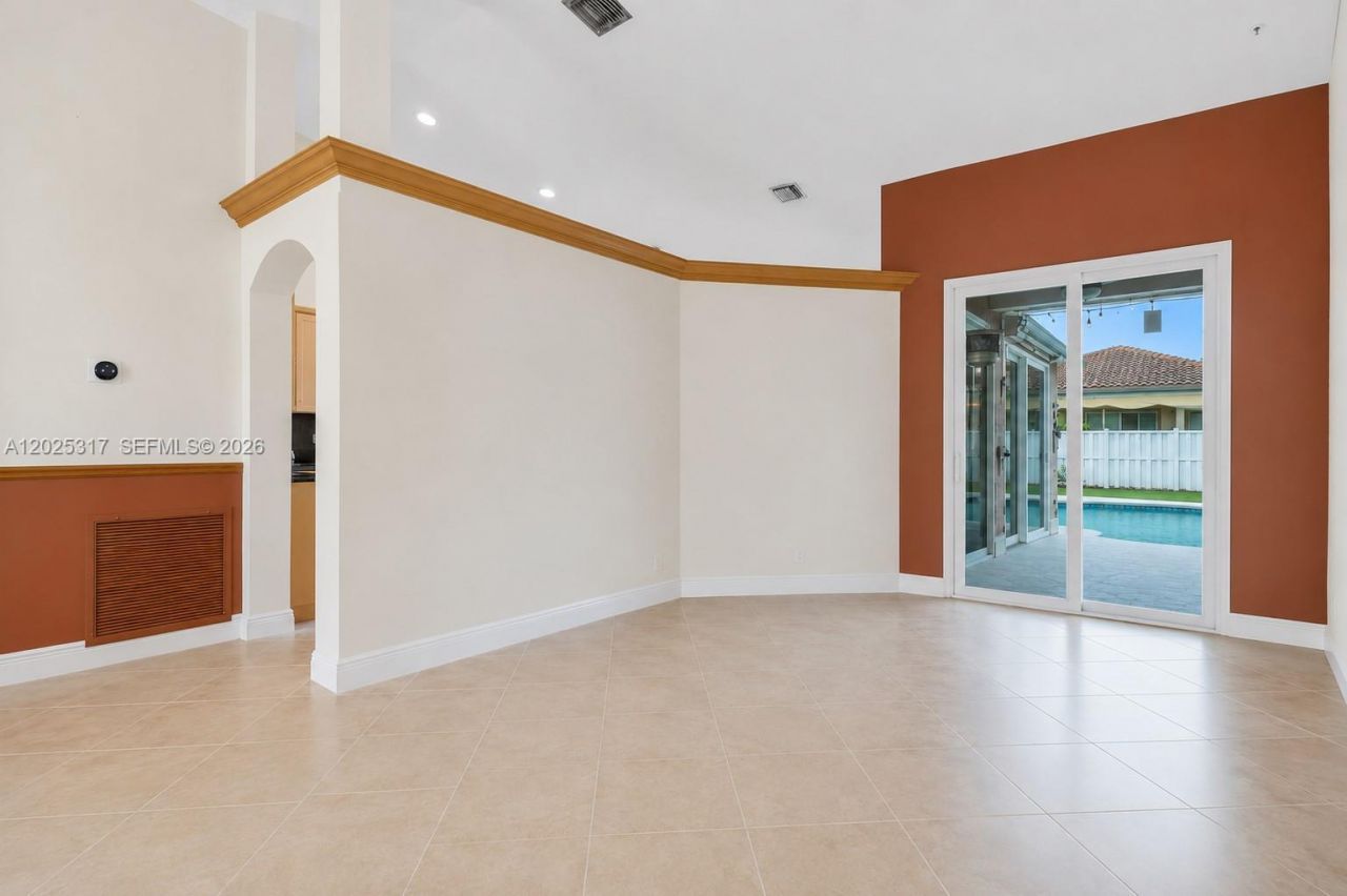 13404 NW 13th St, Pembroke Pines, FL 33028 Photo