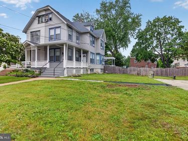 825 ANDREWS AVENUE, DARBY, PA 19023