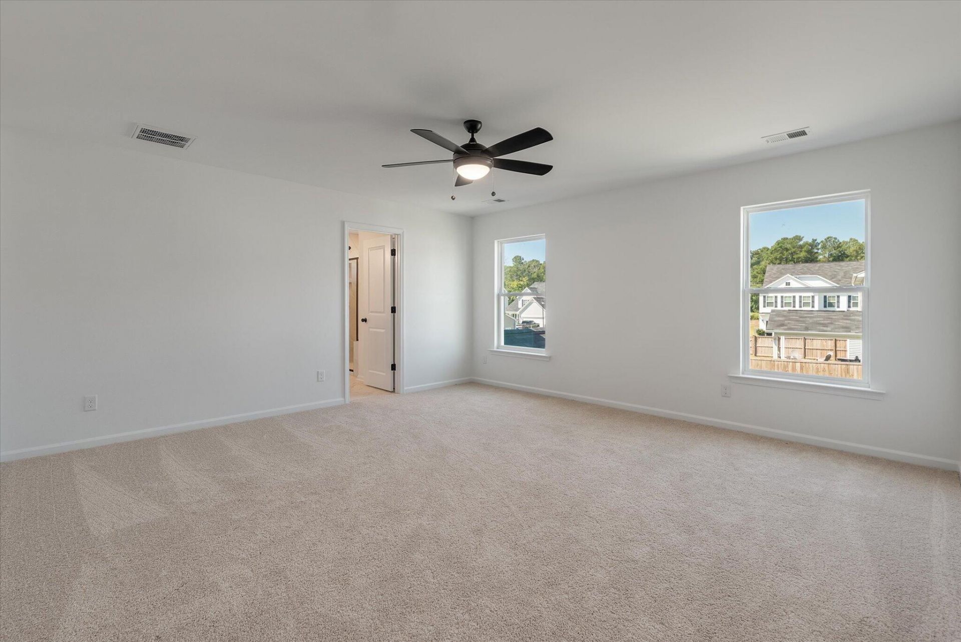 379 Blue Oak Drive Photo 22