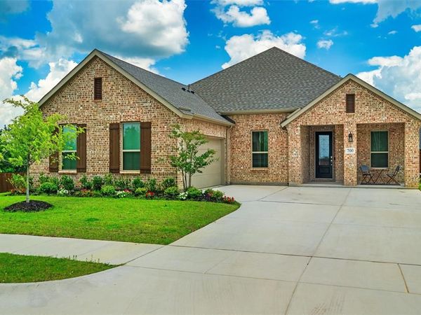 700 Bluestem Street, Mansfield, TX 76063