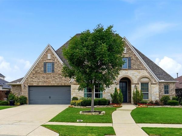 1001 Myers Park Trail, Roanoke, TX 76262