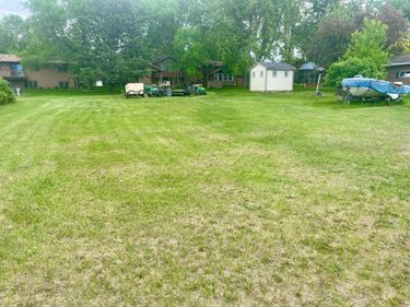 TBD Quince Street , New London, MN 56273
