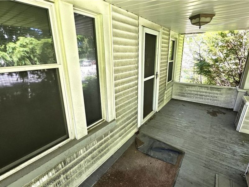 14522 Granger Road, Maple Heights, OH 44137 Photo 5