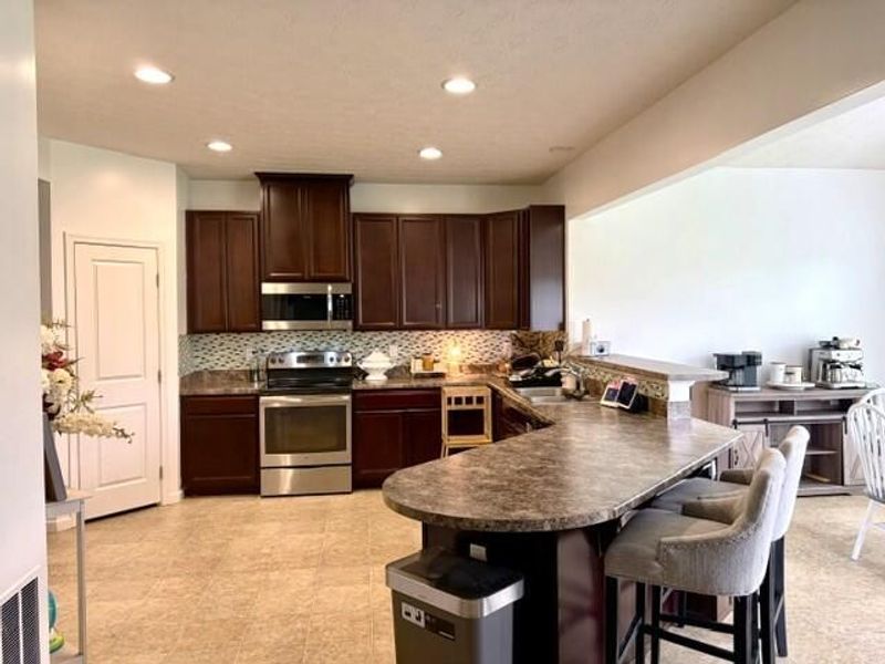 514 Reading Road, Dayton, OH 45404 Photo 12