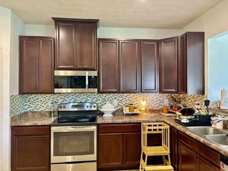 514 Reading Road, Dayton, OH 45404 Photo 13
