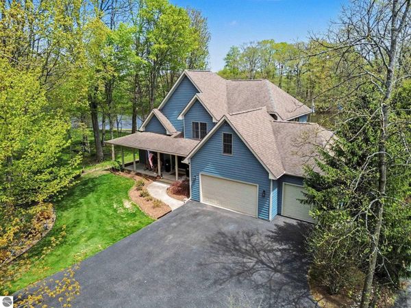 4364 Pointe Place, Unit 41, Oscoda, MI 48750