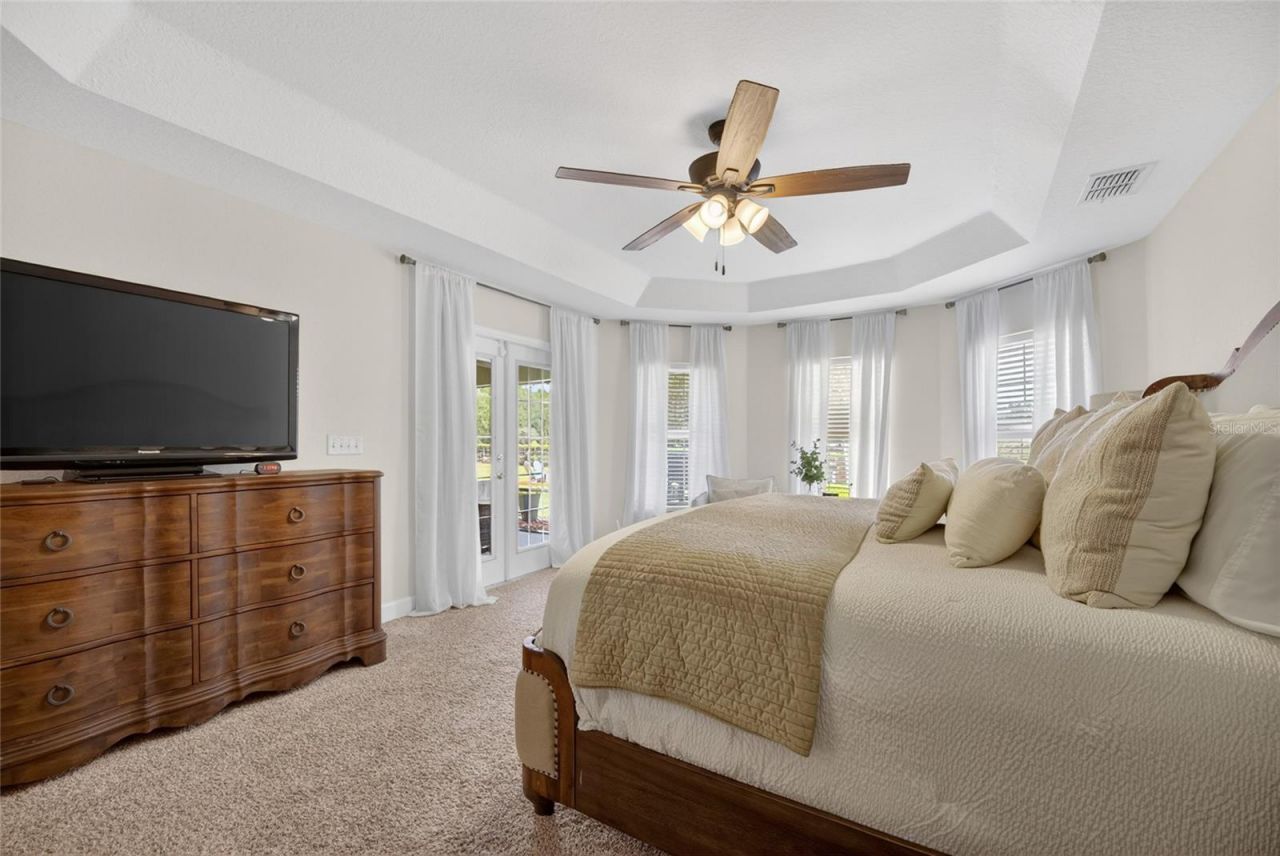 3903 SE 38th Loop, Ocala, FL 34480 Photo