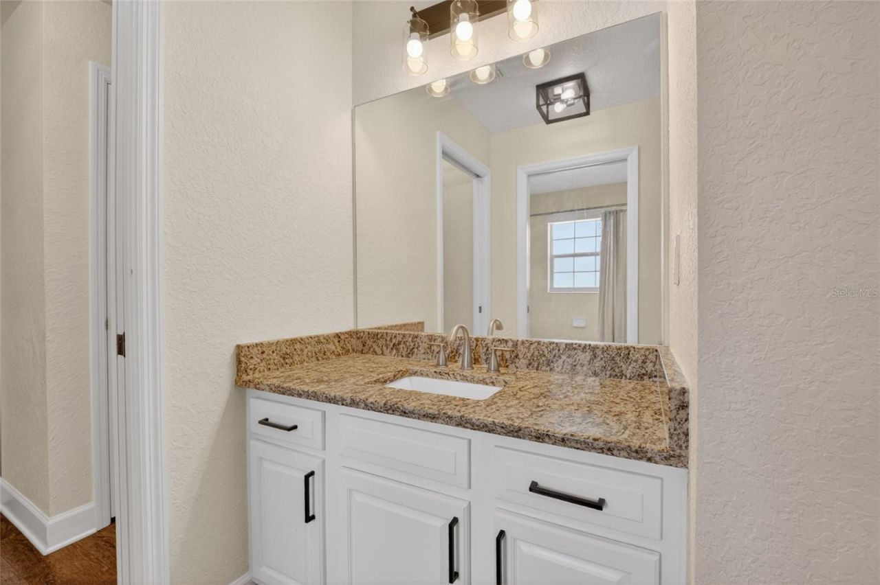 3903 SE 38th Loop, Ocala, FL 34480 Photo