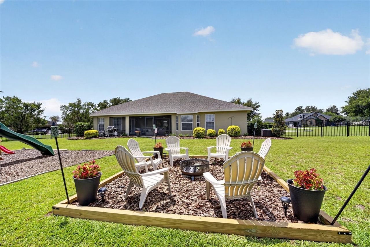 3903 SE 38th Loop, Ocala, FL 34480 Photo