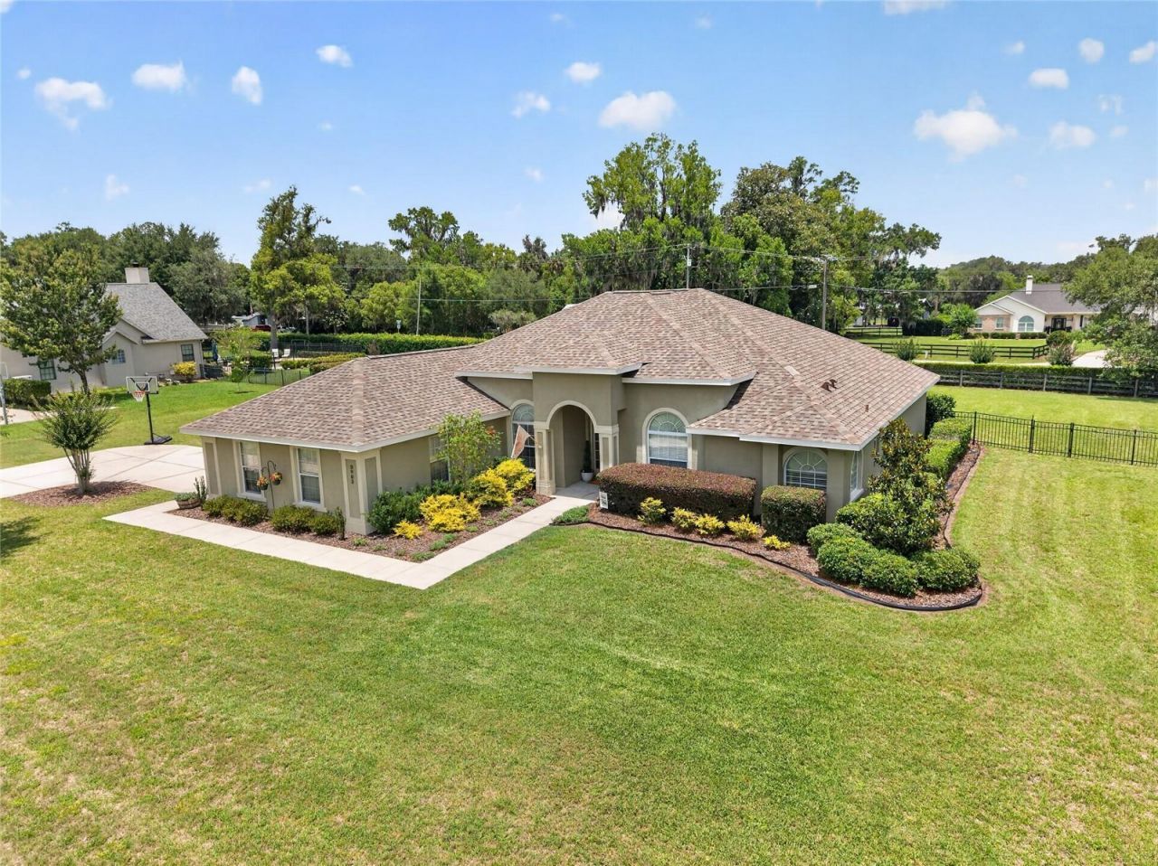 3903 SE 38th Loop, Ocala, FL 34480 Photo