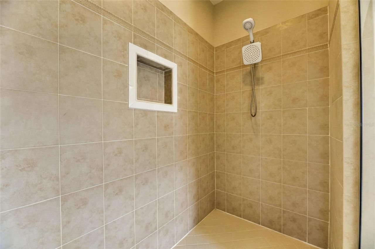 2713 Park Meadow Drive, Valrico, FL 33594 Photo