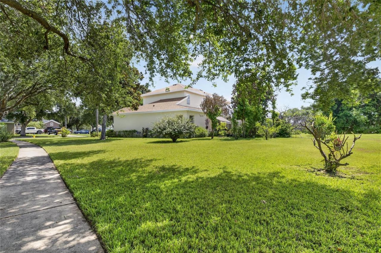2713 Park Meadow Drive, Valrico, FL 33594 Photo