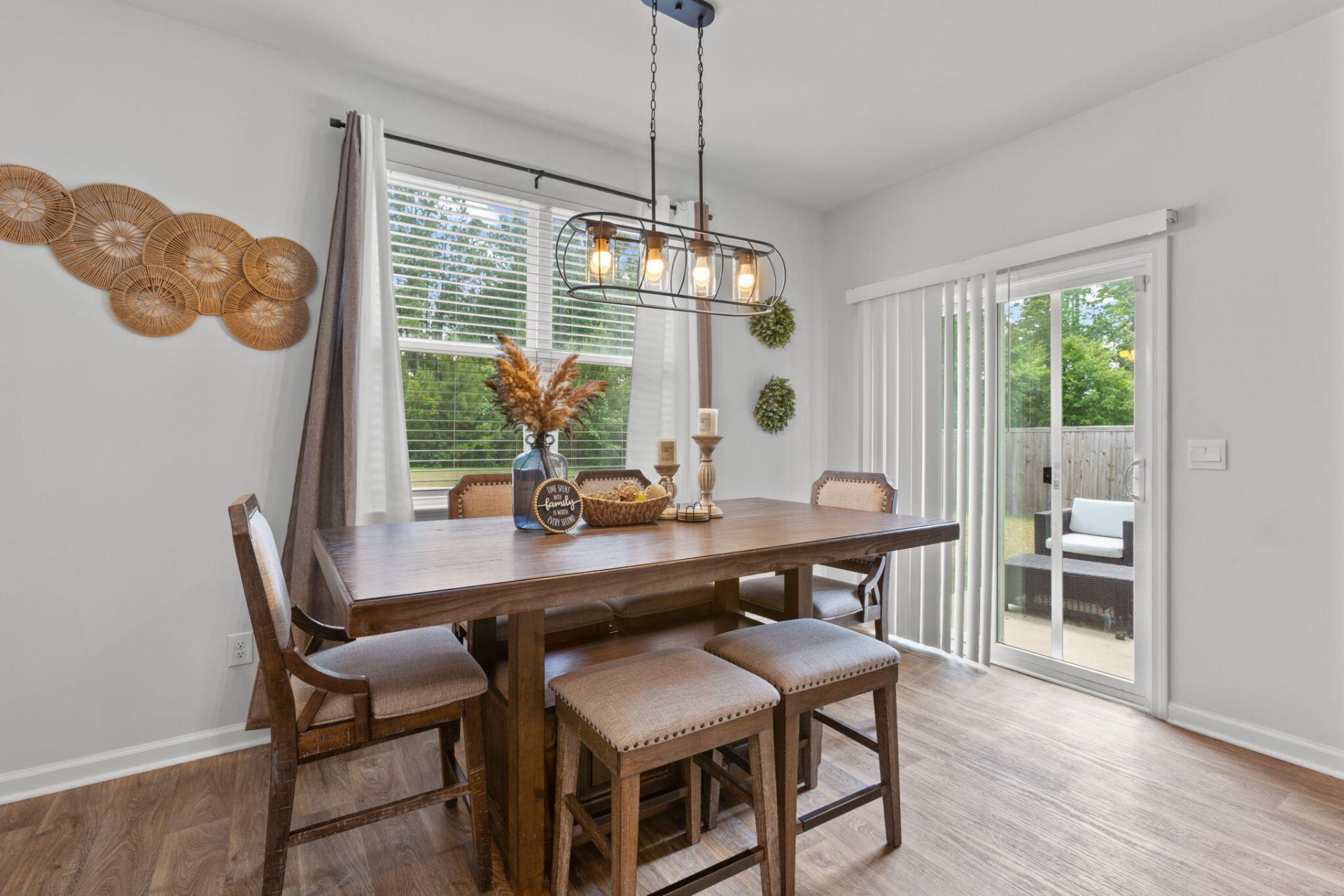 460 Cedarview Road Photo 11