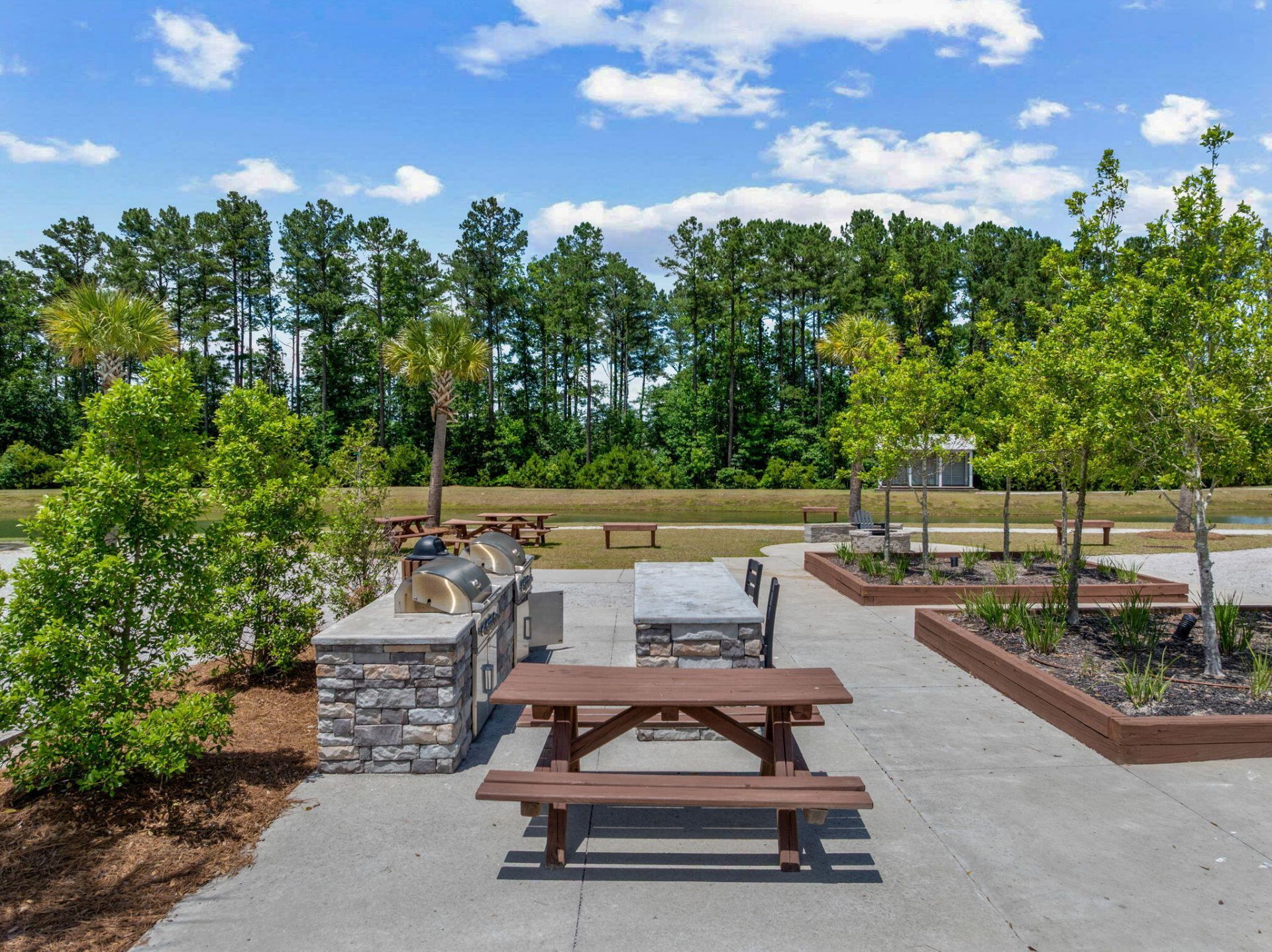 460 Cedarview Road Photo 30