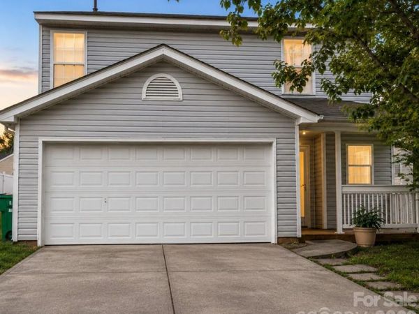 1309 Winding Branch Court , Charlotte, NC 28216