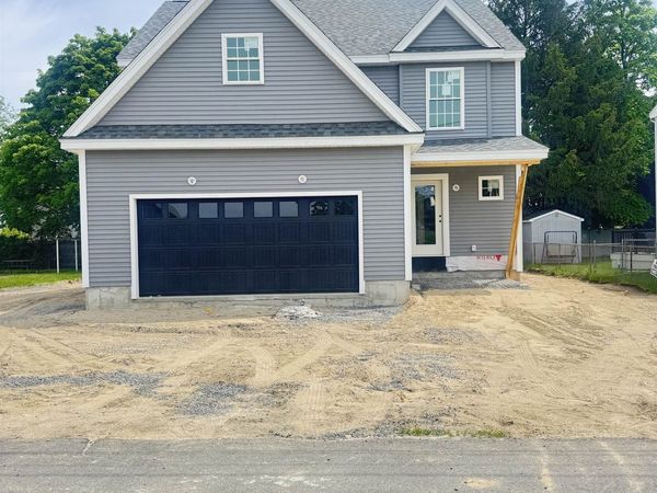 74 linwoood Street, Nashua, NH 03060