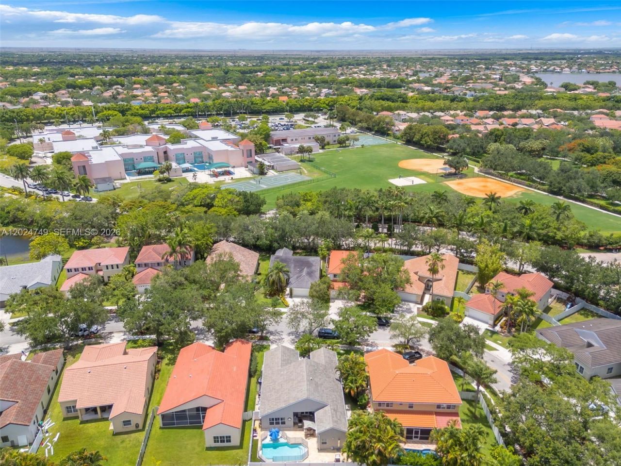 632 Carrington Ln, Weston, FL 33326 Photo