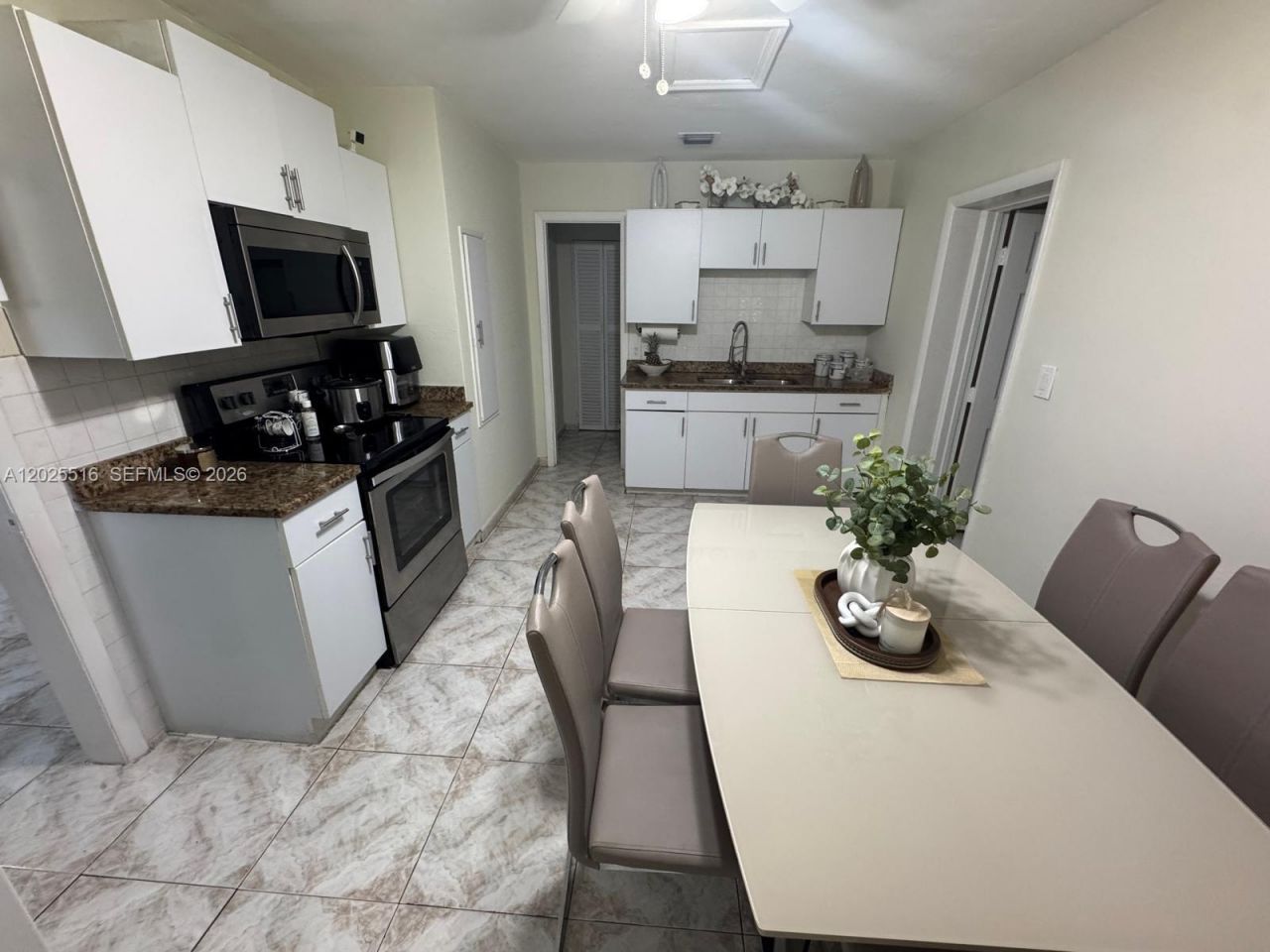 5844-5846 Pierce St , Hollywood, FL 33021 Photo