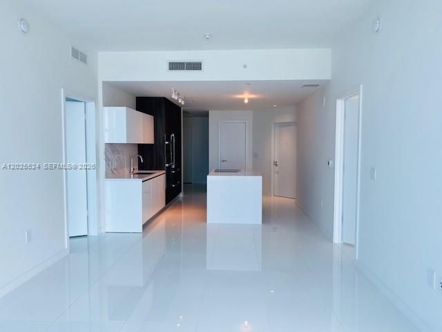 851 NE 1st Ave , Unit 1808, Miami, FL 33132 Photo