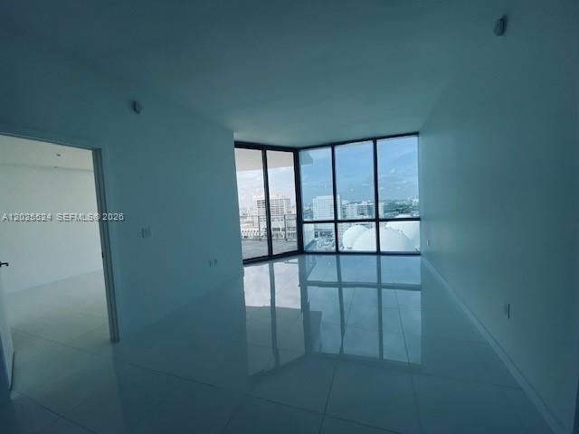 851 NE 1st Ave , Unit 1808, Miami, FL 33132 Photo