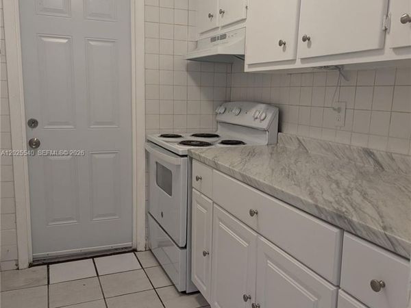 1830 Sheridan St , Unit 101, Hollywood, FL 33020