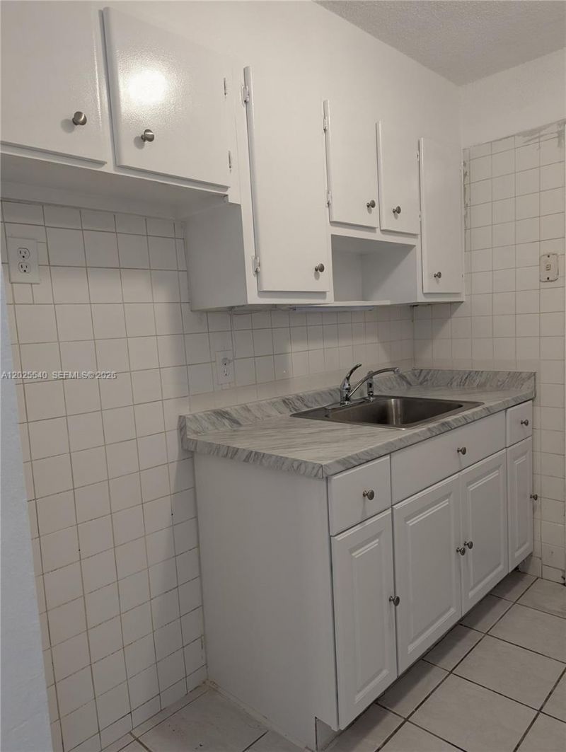 1830 Sheridan St, Unit 101, Hollywood, FL 33020 Photo
