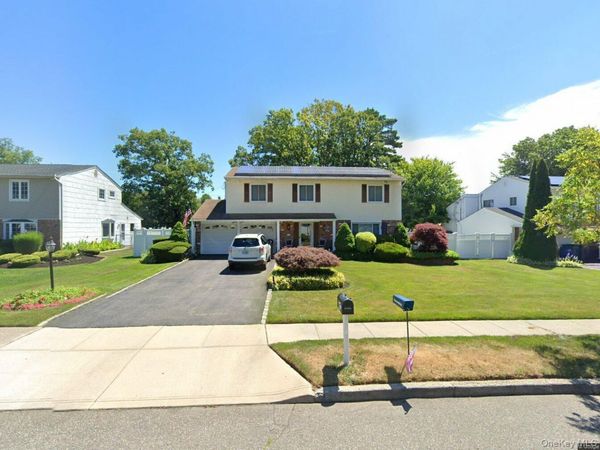 33 Roy Drive , Nesconset, NY 11767