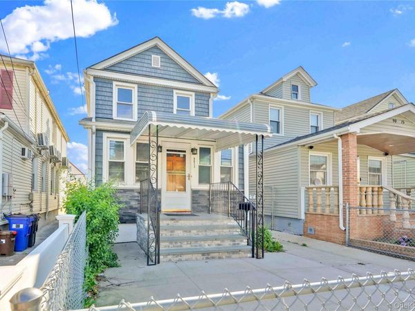 9013 201st Street , Hollis, NY 11423