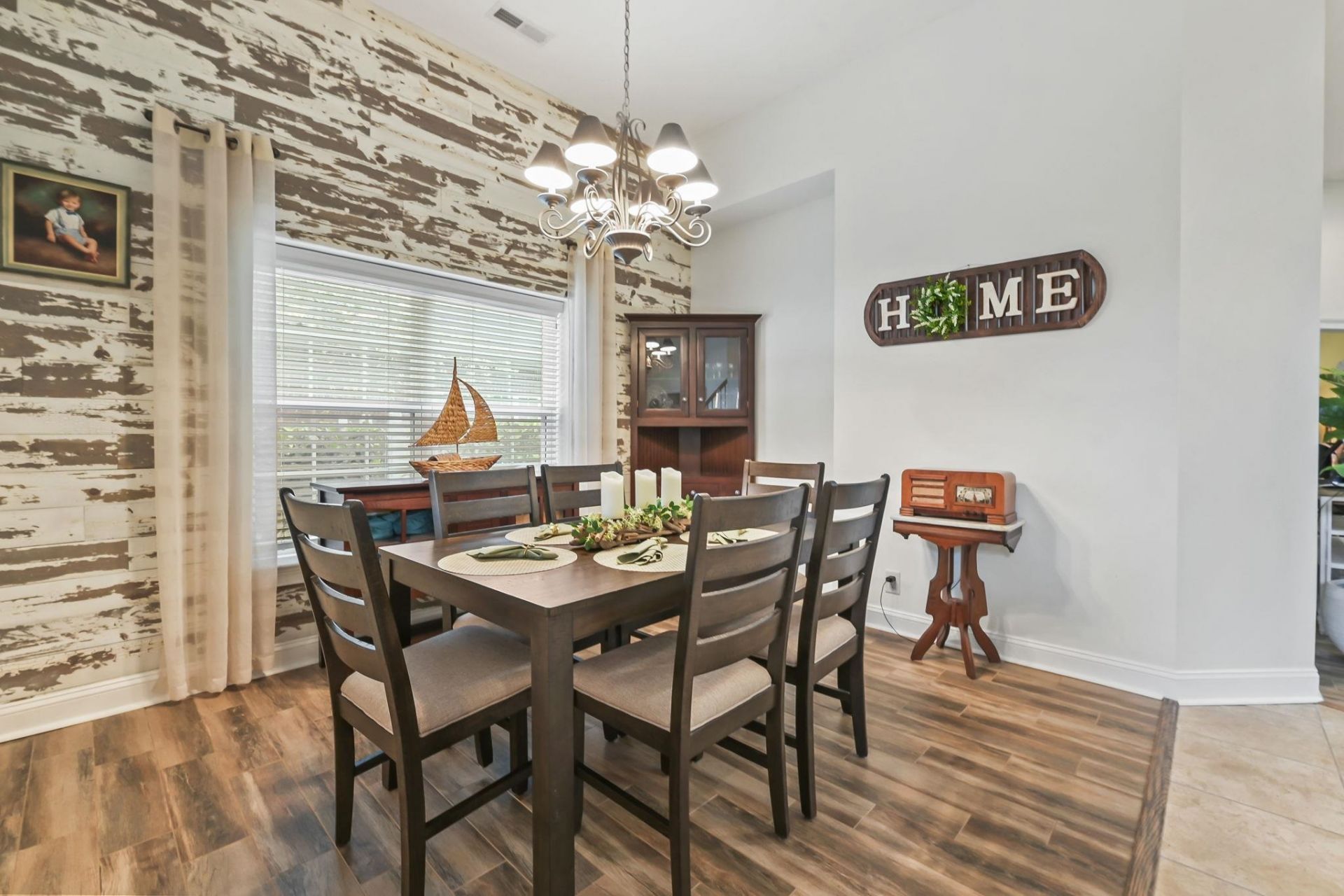 1504 Saint Thomas Circle  Photo 10