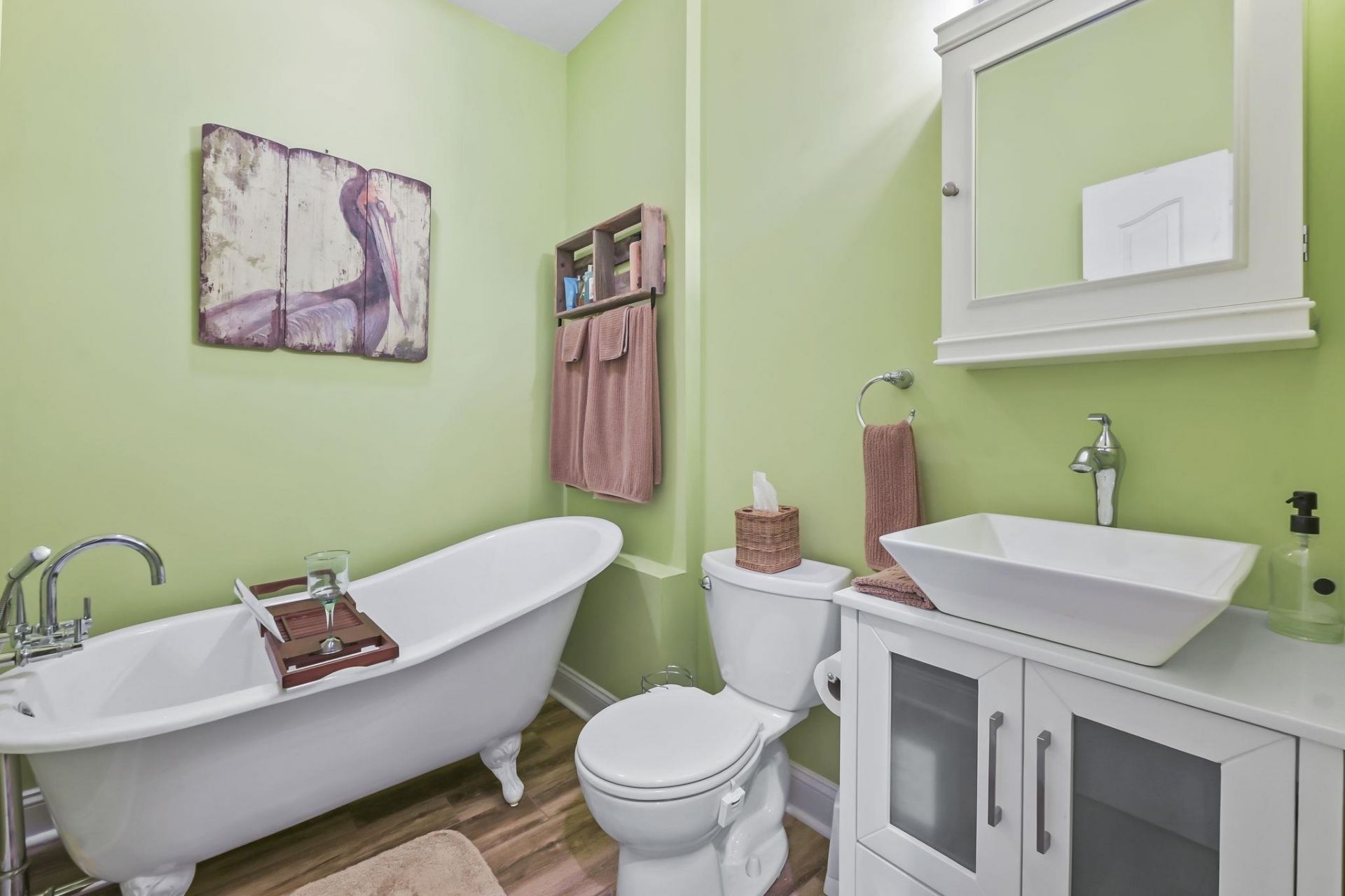 1504 Saint Thomas Circle  Photo 12