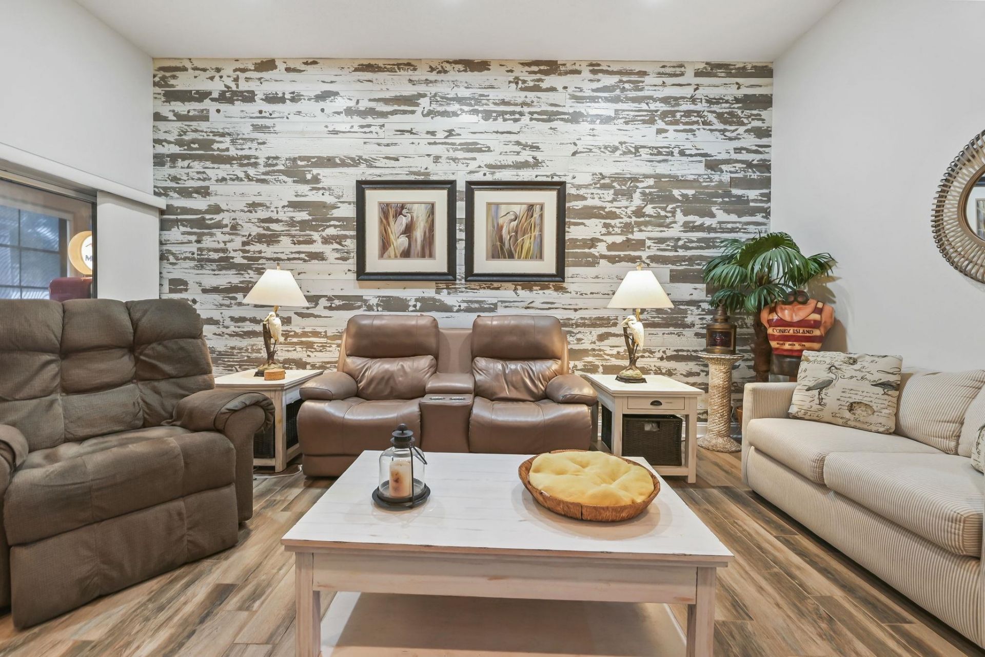 1504 Saint Thomas Circle  Photo 15
