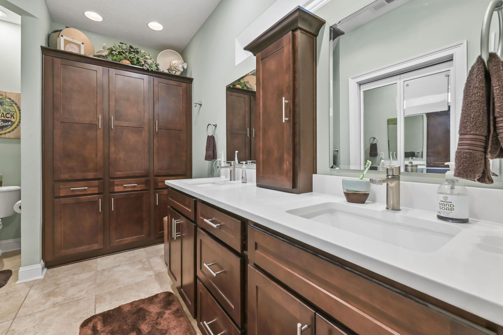 1504 Saint Thomas Circle  Photo 20
