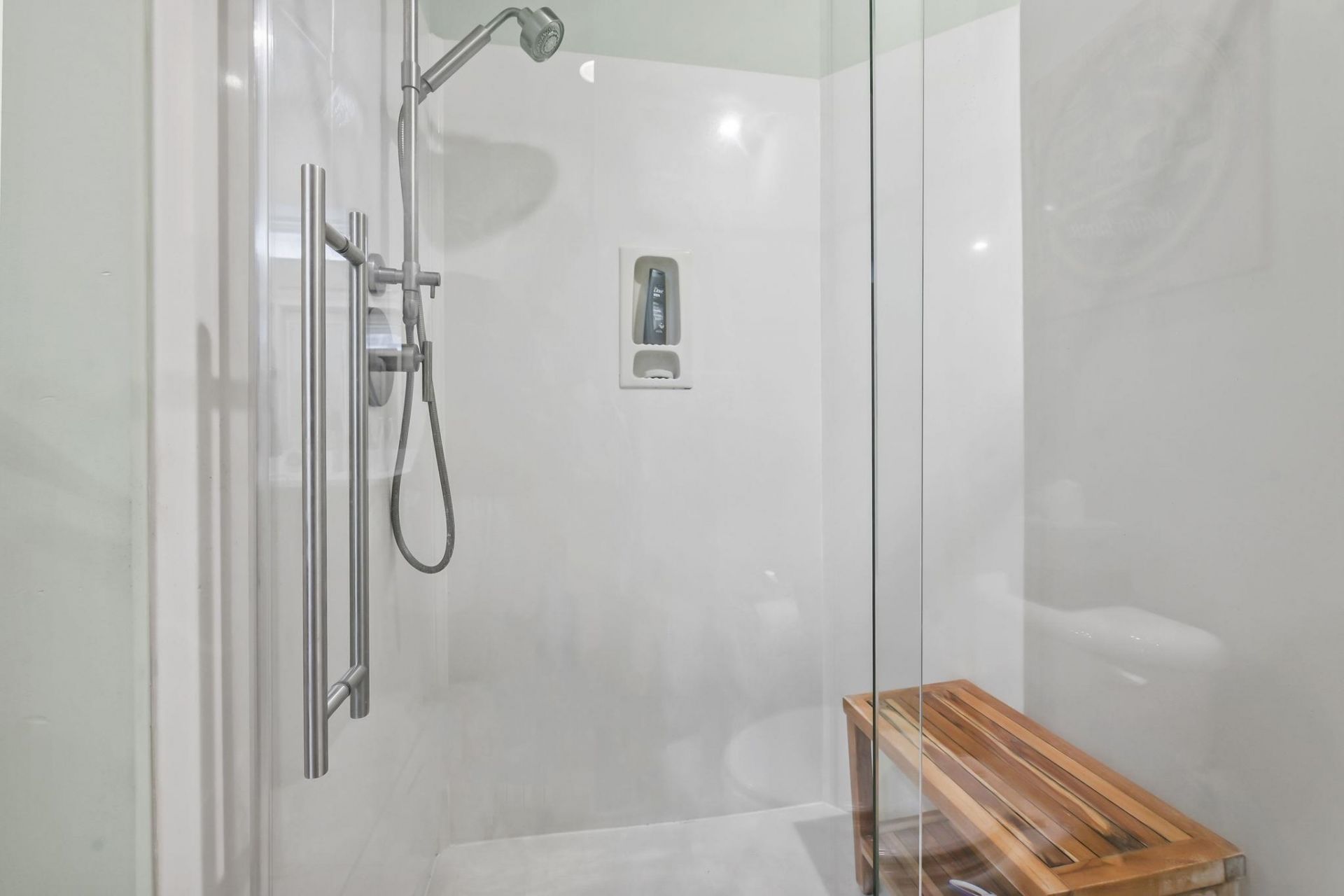 1504 Saint Thomas Circle  Photo 22