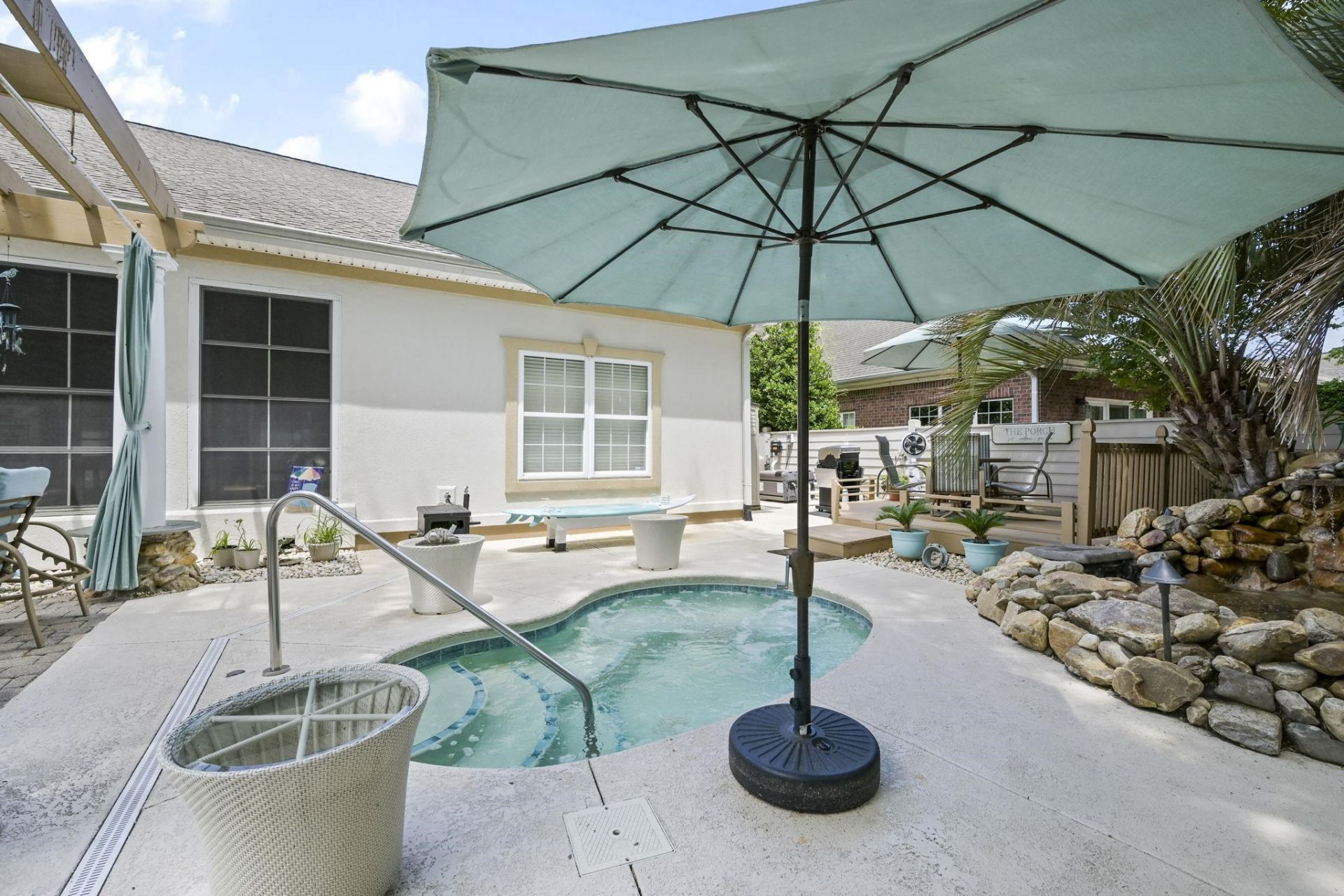 1504 Saint Thomas Circle  Photo 44