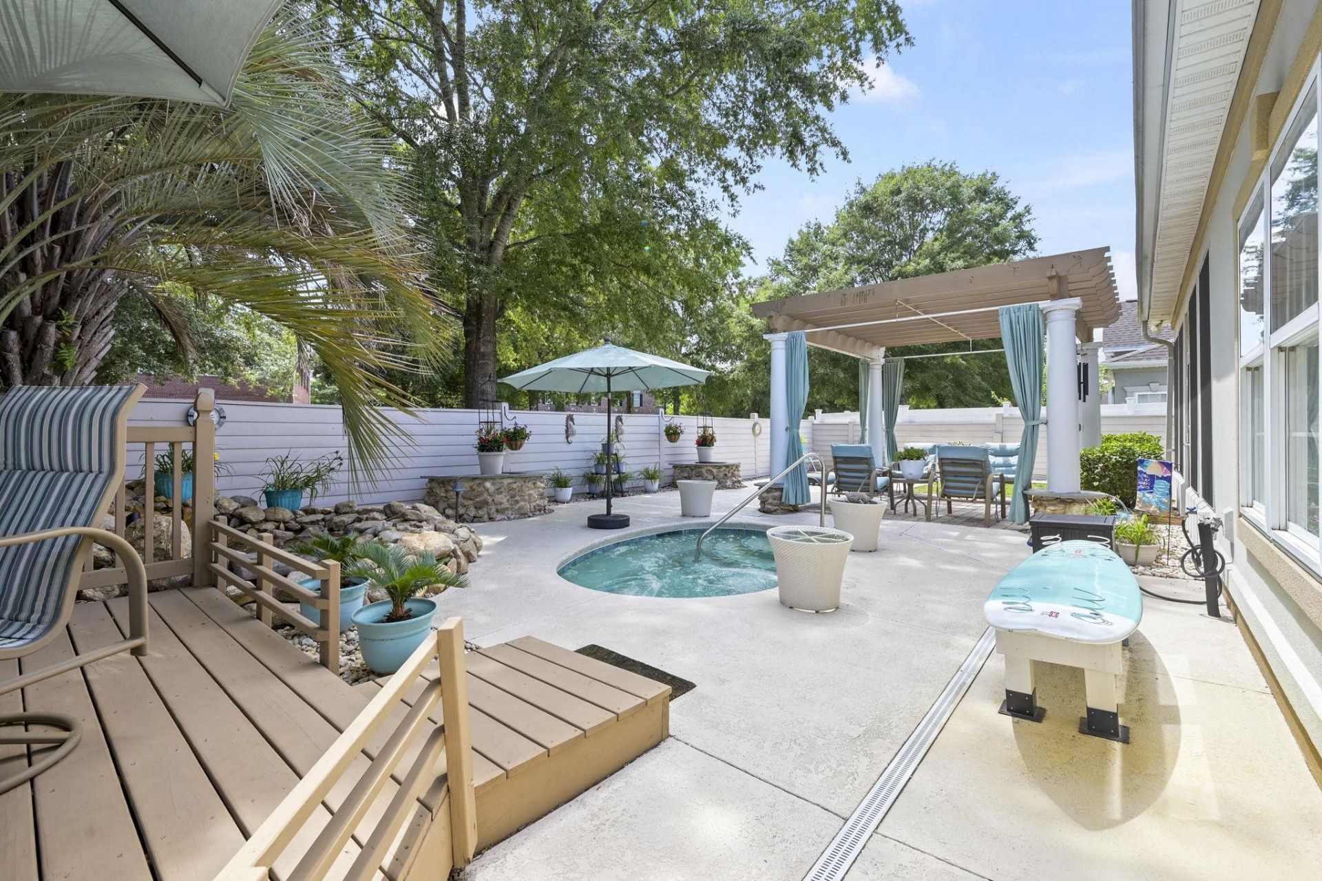 1504 Saint Thomas Circle  Photo 47