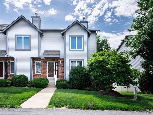 4207 Sherman Park Drive, Unit 14G, St Charles, MO 63303