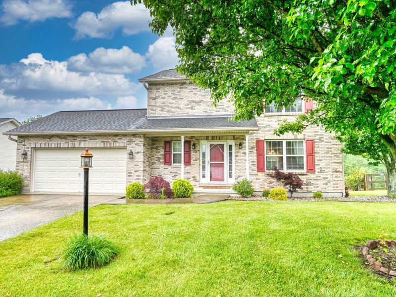 415 Claiborne Drive, Dry Ridge, KY 41035 Photo 2