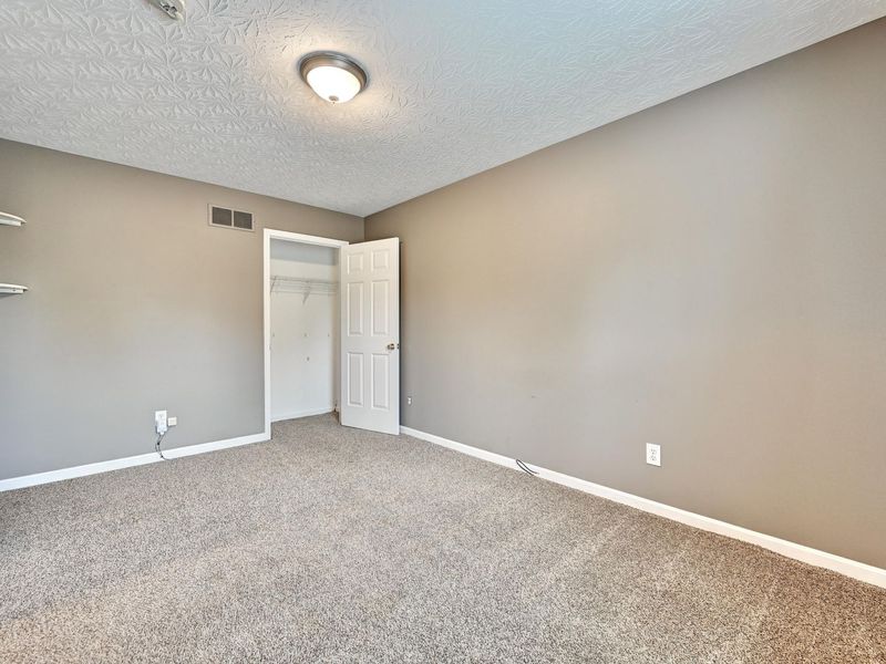 415 Claiborne Drive, Dry Ridge, KY 41035 Photo 21
