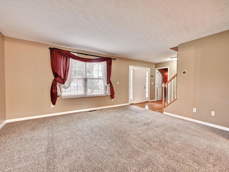 415 Claiborne Drive, Dry Ridge, KY 41035 Photo 9