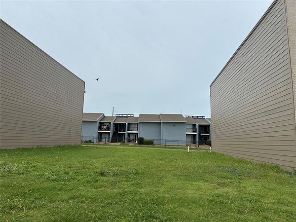 9483 Timberleaf Drive, Dallas, TX 75243