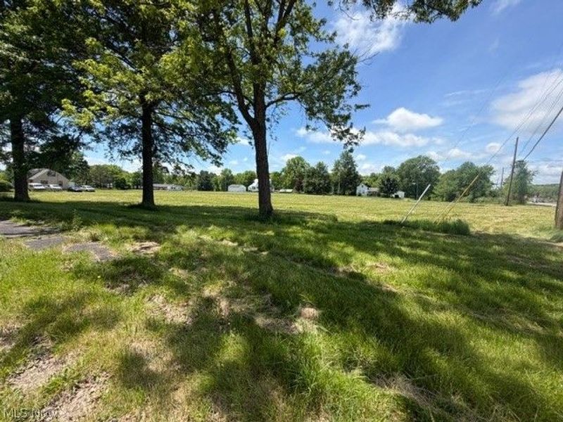 3503 Parkman Road NW, Southington, OH 44481 Photo 19