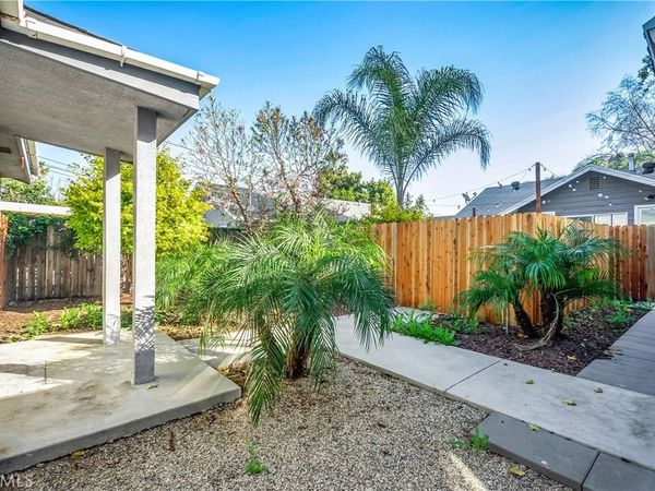 7417 Alabama Avenue, Canoga Park, CA 91303