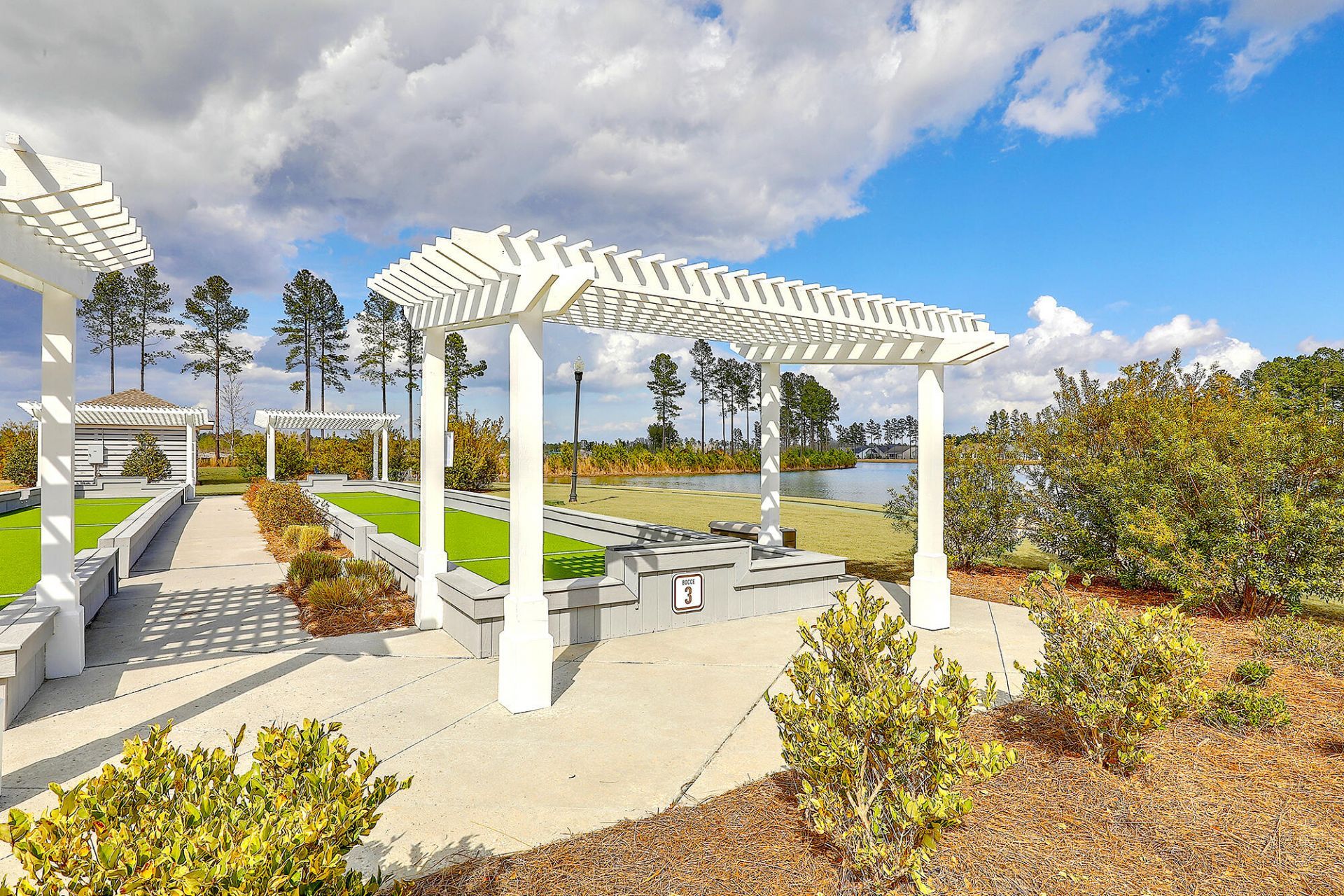 133 Leeward Landing Photo 27
