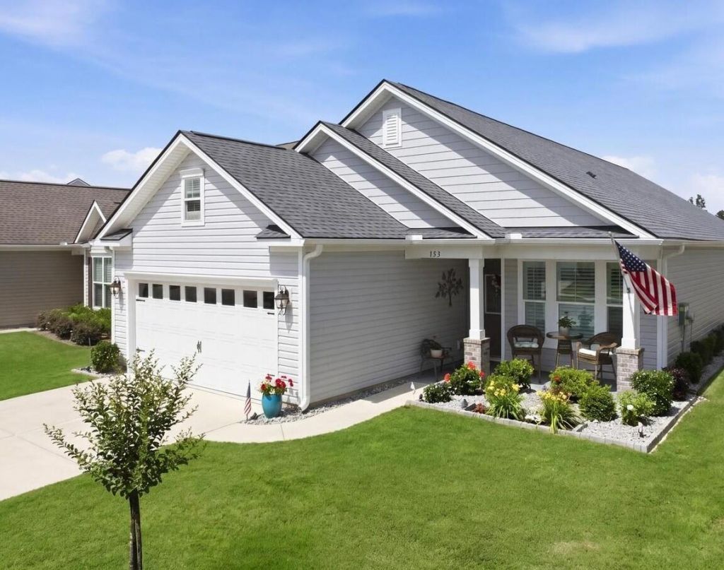 133 Leeward Landing Photo 5