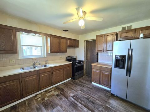 Main Photo